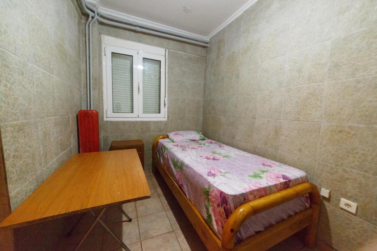 Private Flat For 2 Or 3 With Back Yard Near Exarhia Square And Archaelogical Museum Apartment Athens Ngoại thất bức ảnh